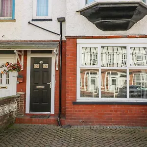 https://cosy-coastal-holiday-let.yorkshirehotels.net